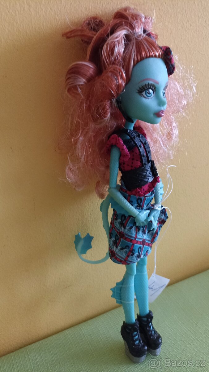 Monster high Lorna - 2