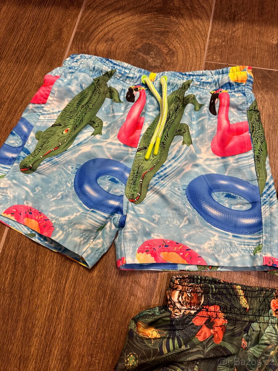 Kratasy/plavky zn. HM vel. 98/104 - 2