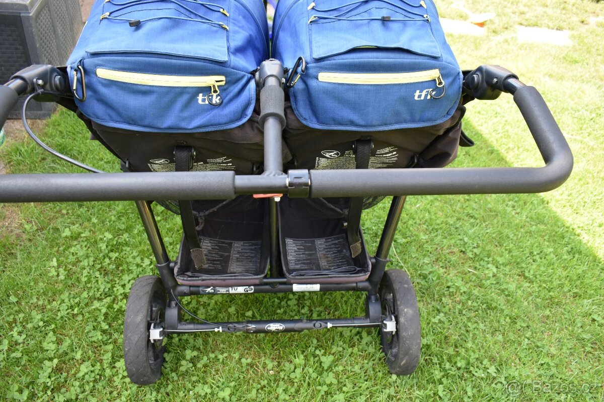 Kočárek. Prodám kočárek na dvojčata značky TFK - 2