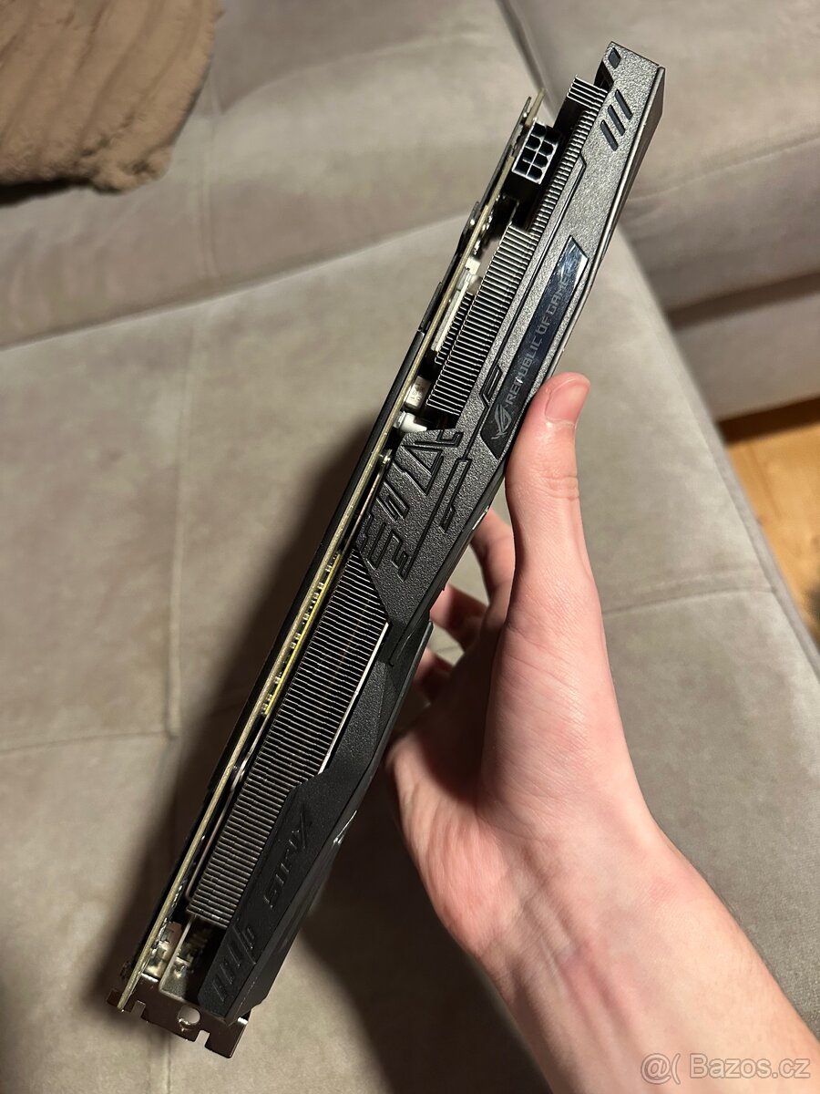 ASUS ROG STRIX GeForce GTX 1060 6GB - 2