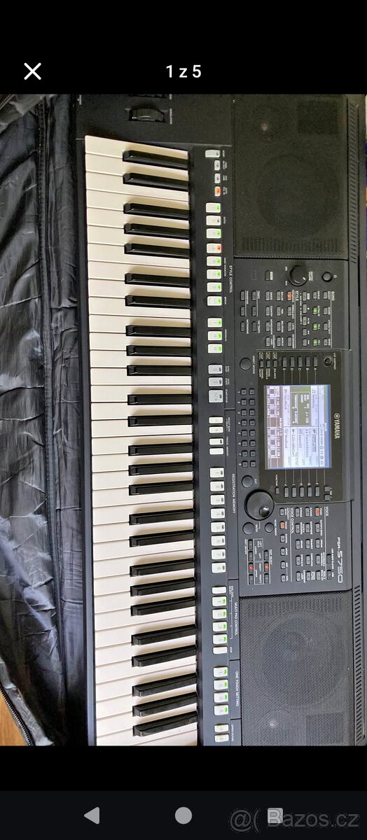 Yamaha PSR s750 - 2
