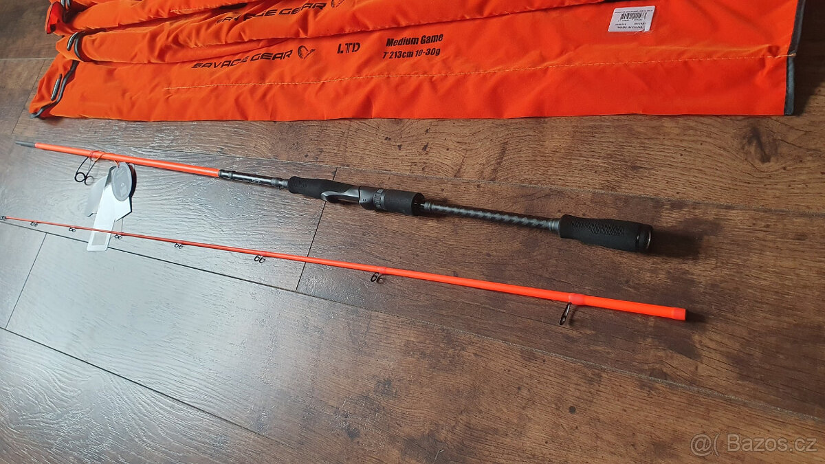 Vláčecí prut Savage Gear Orange LTD Medium Game - 2