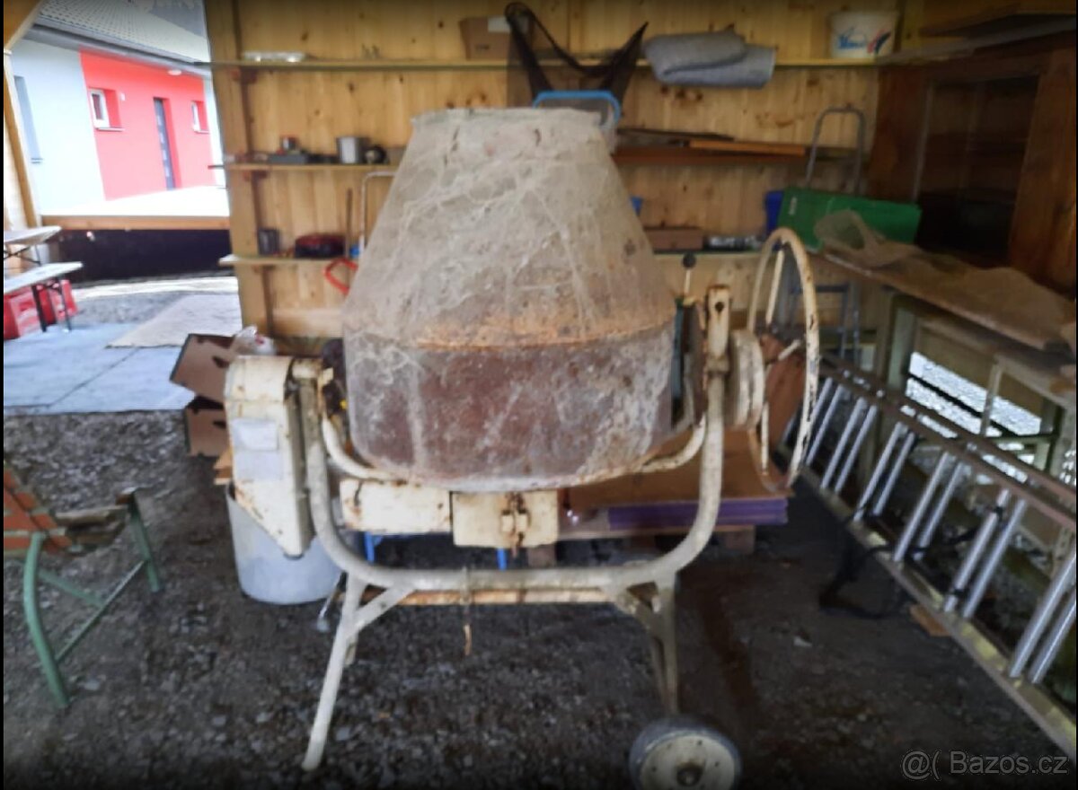 Stavební míchačka - 2