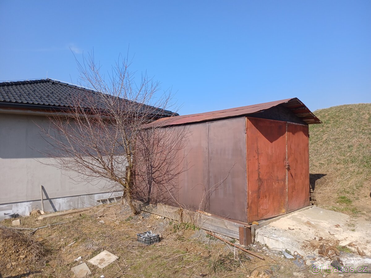 Garaž - stavební bouda - 2