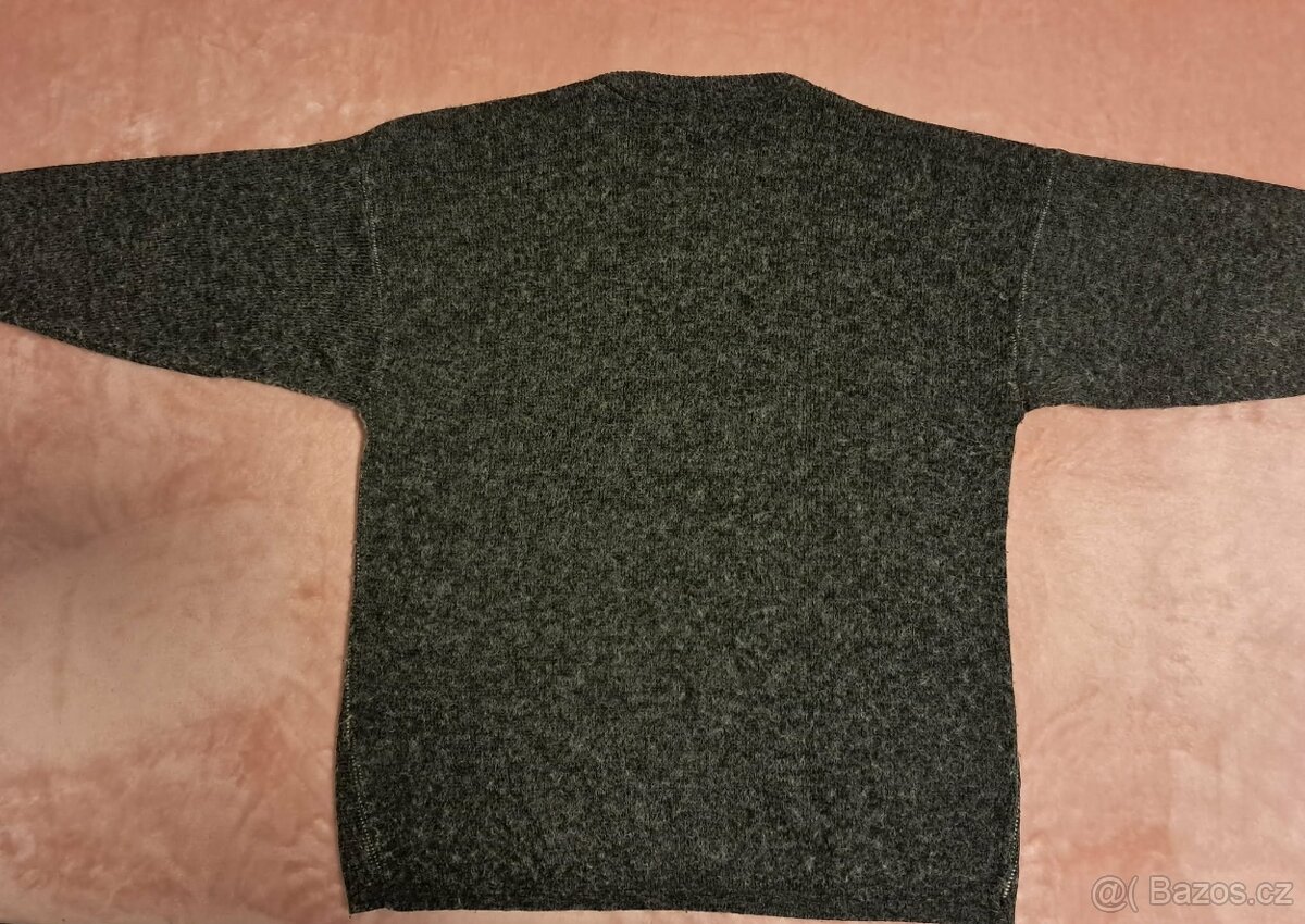 Svetr dámský s medvídkem - 2