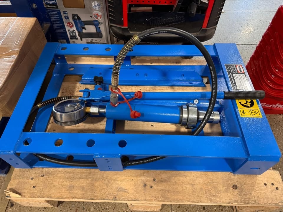 Nový hydraulický lis PROMA HLR-10U/2 - 2