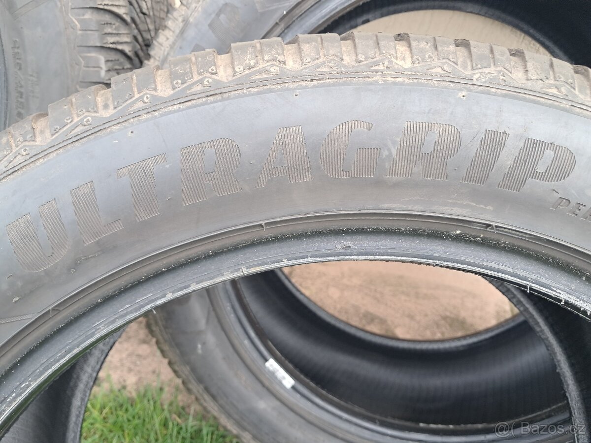 Pneu 285/45r20 - 2