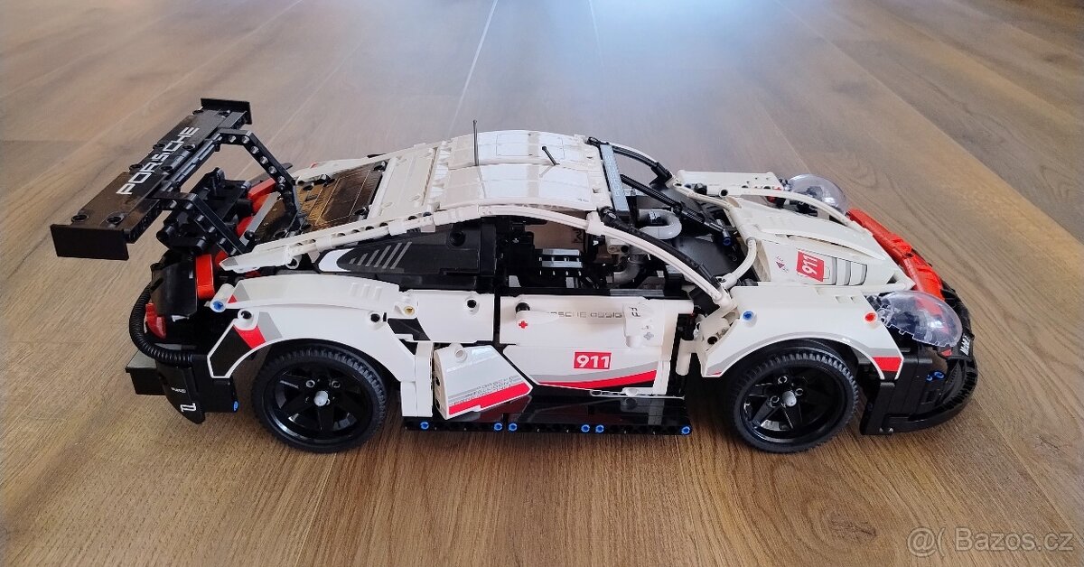 Porsche 911 RSR - 2
