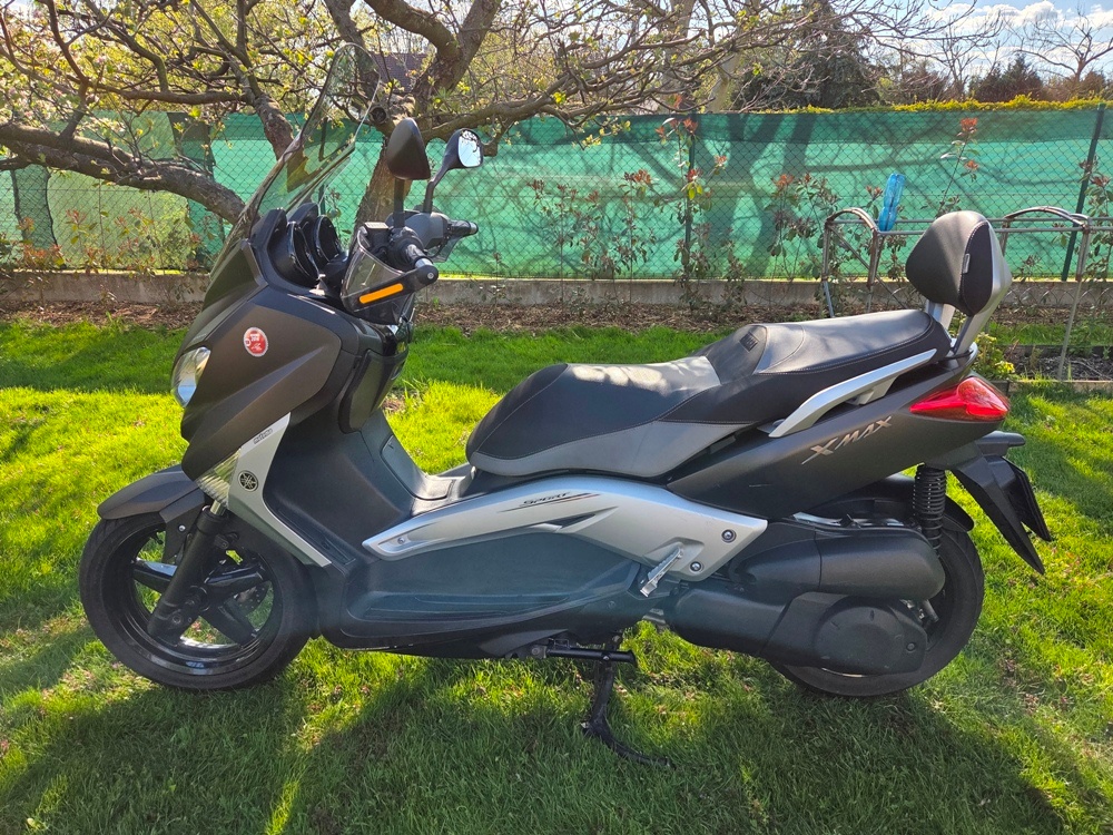 Yamaha x-max 250 Sport - 2