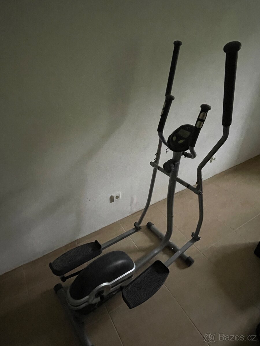 Eliptický trenažer - 2