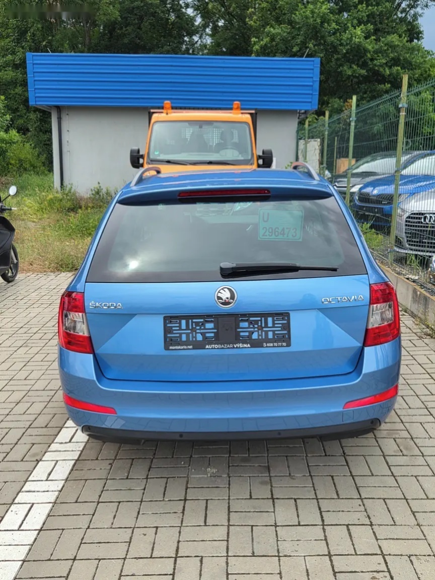 Škoda Octavia, 1.4i - serviska - 2