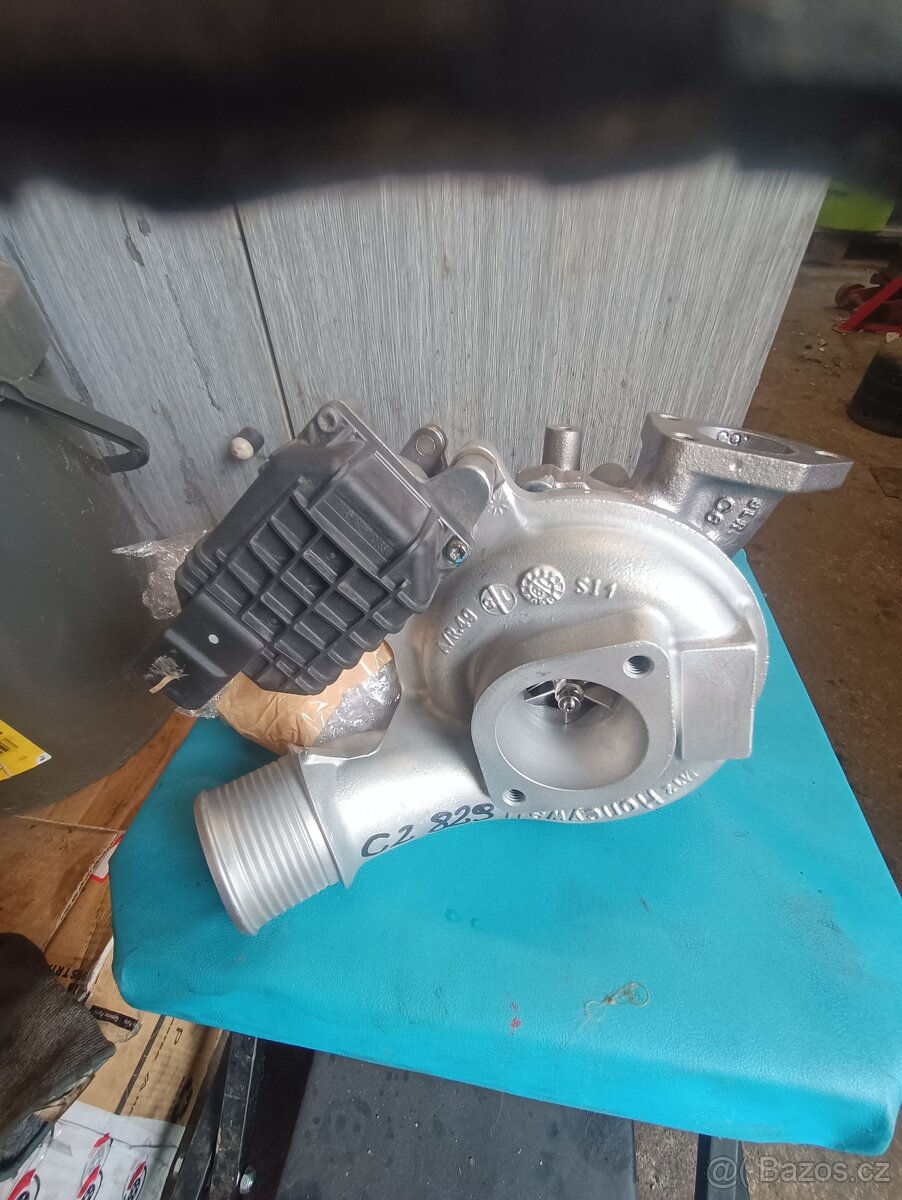Turbo Hyundai H 350 - 2