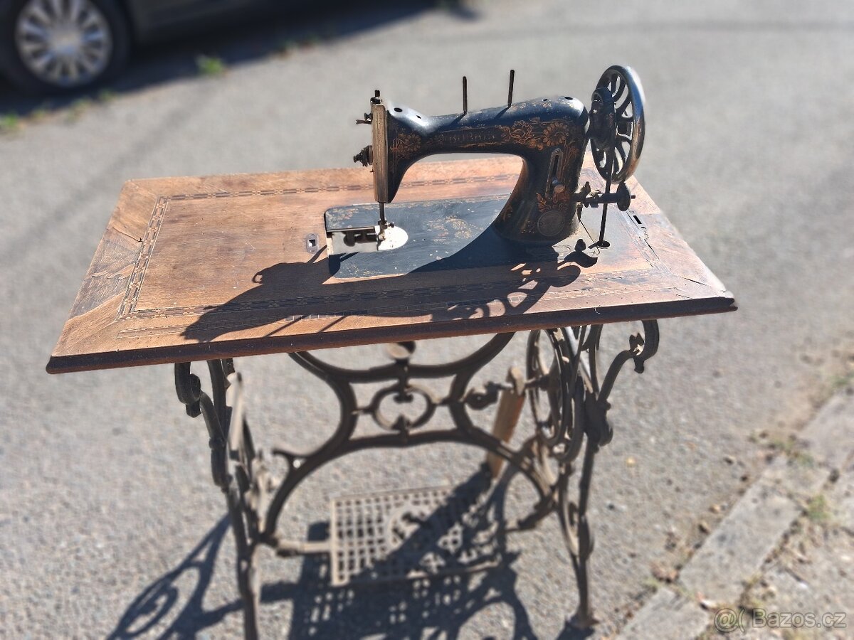 Šicí stroj Ringschiff / Bobbin - 2