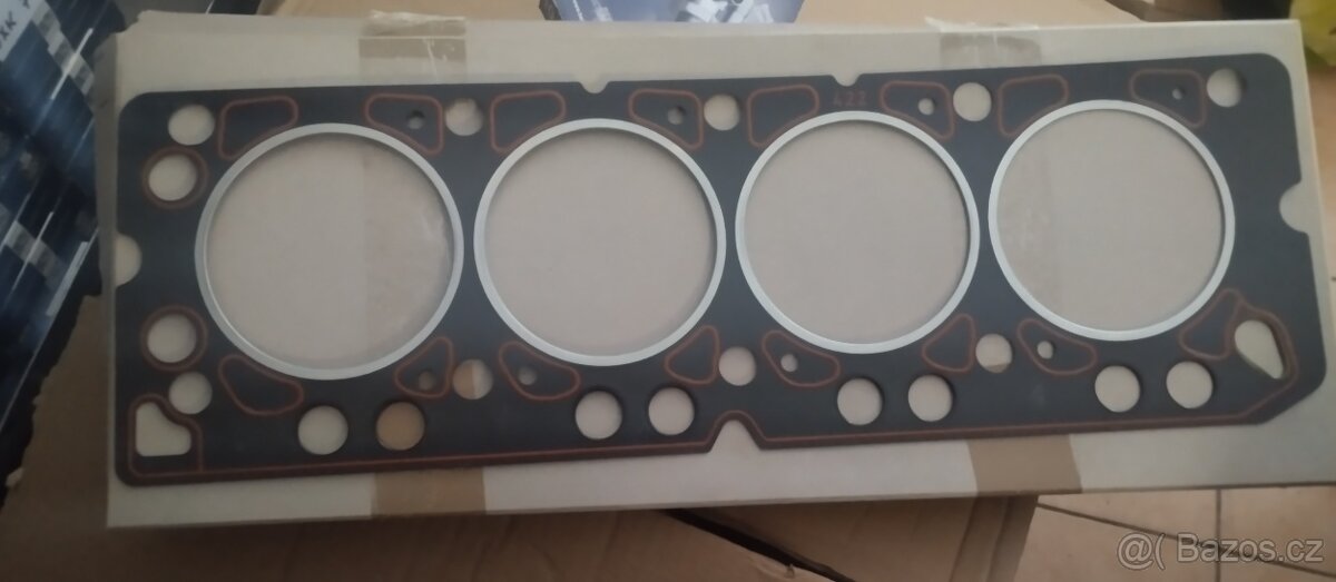 Avia 60/75- intercooler,těsnění pod hlavu - 2