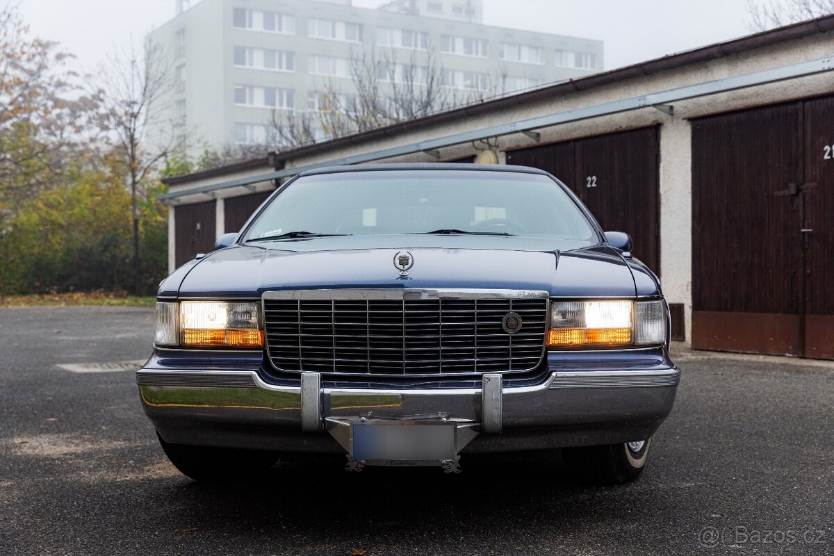 Cadillac Fleetwood Brougham LT1 - 2