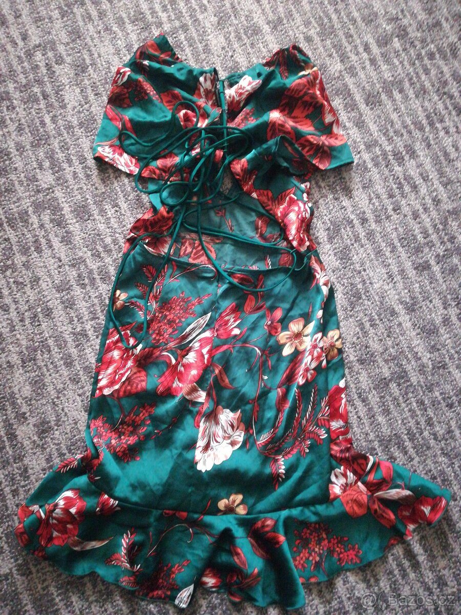 Luxusní šaty krásné - 2