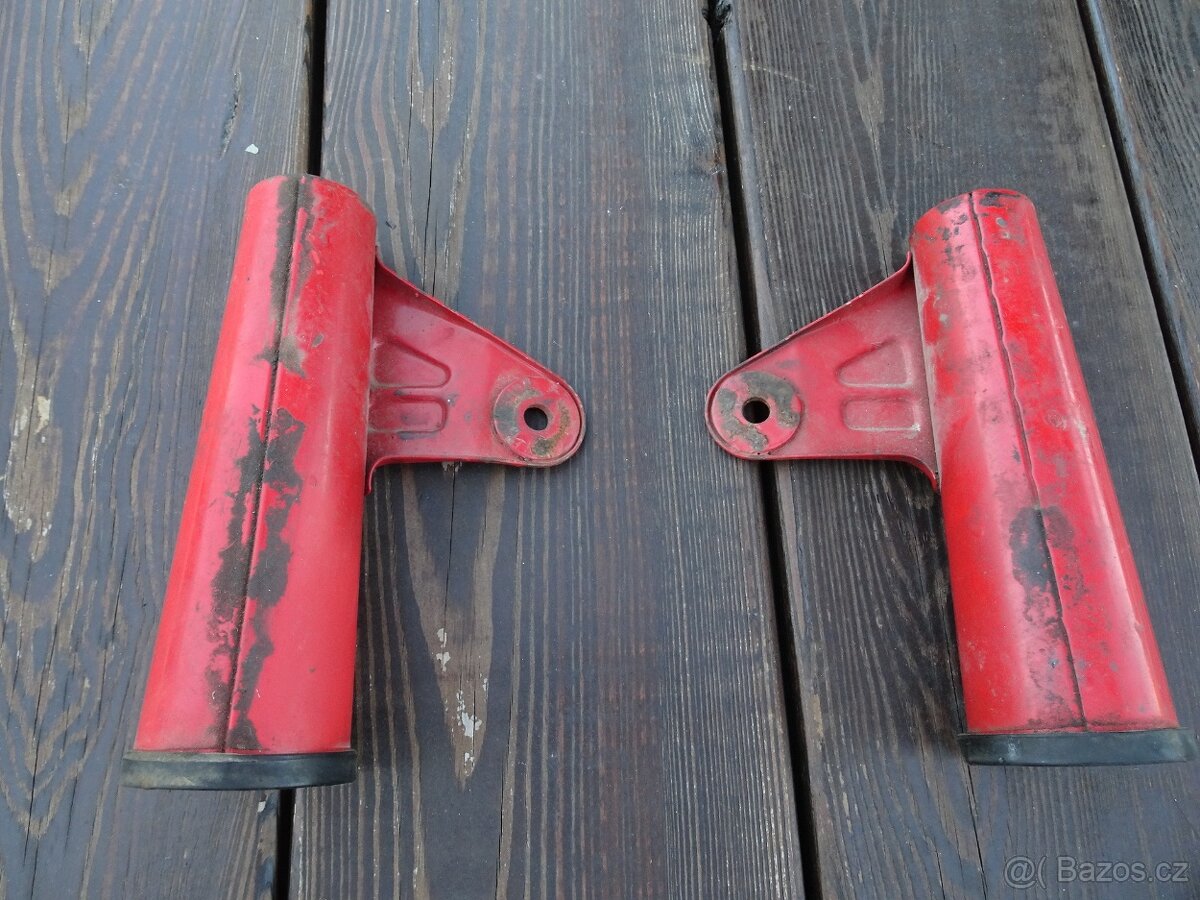 Držáky světlometu/praporky 3 ČZ 476/477 - 2