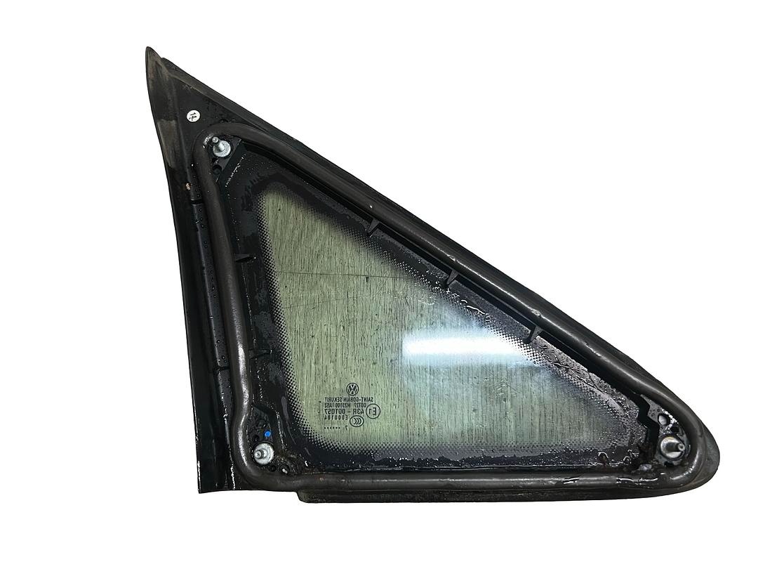 Levé přední sklo malé 2K0845411G VW Caddy 2 2k r.v. 2008 - 2