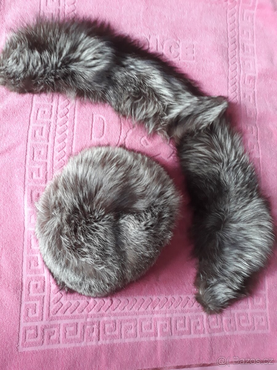 Kožešinové čepice a límce - 2