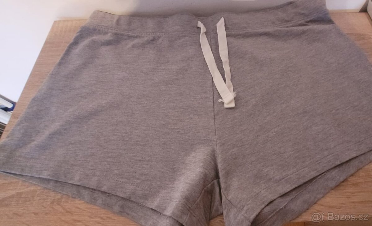 DÁMSKÉ TEPLÁKOVÉ ŠORTKY L 44/46 - 2