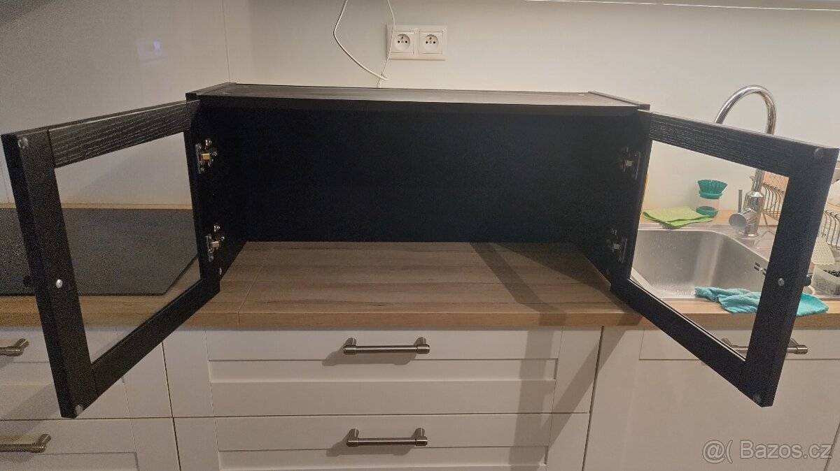 Prodám 1 nástavec knihovny Billy s dvířky Oxberg - 2