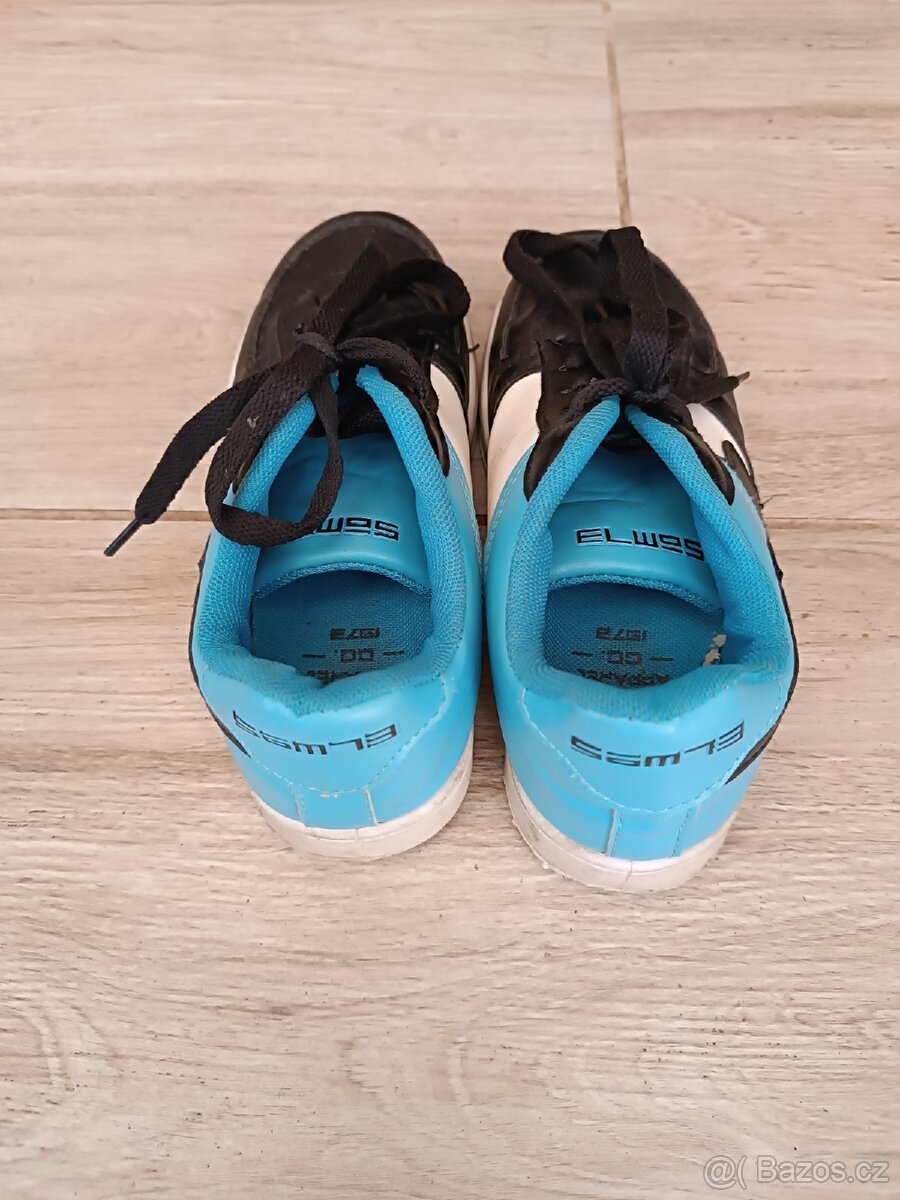 Zánovní tenisky vel.33 - 2