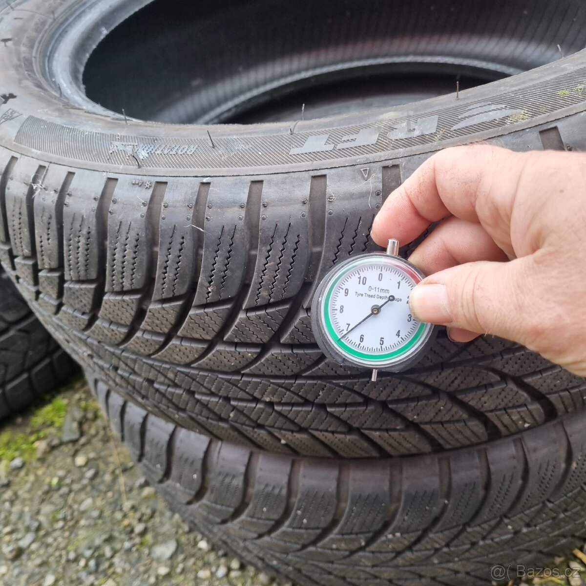 Zimní 2ks Bridgestone Run flat 225/50/18 - 2