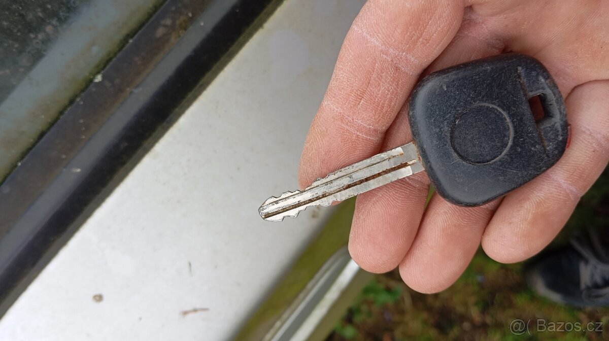 Toyota Celica T23 spínací skříňka, zámek dveří - 2