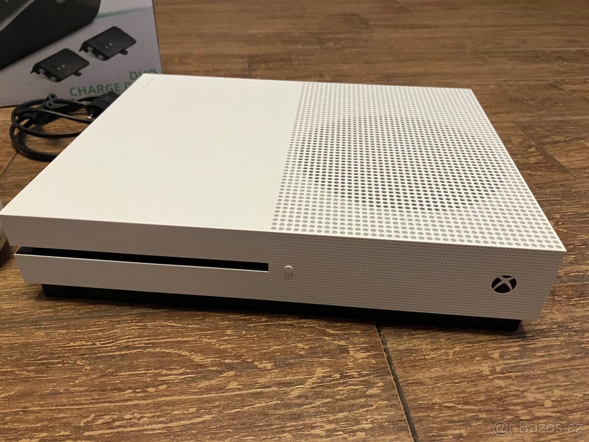 Xbox One S 1TB - 2