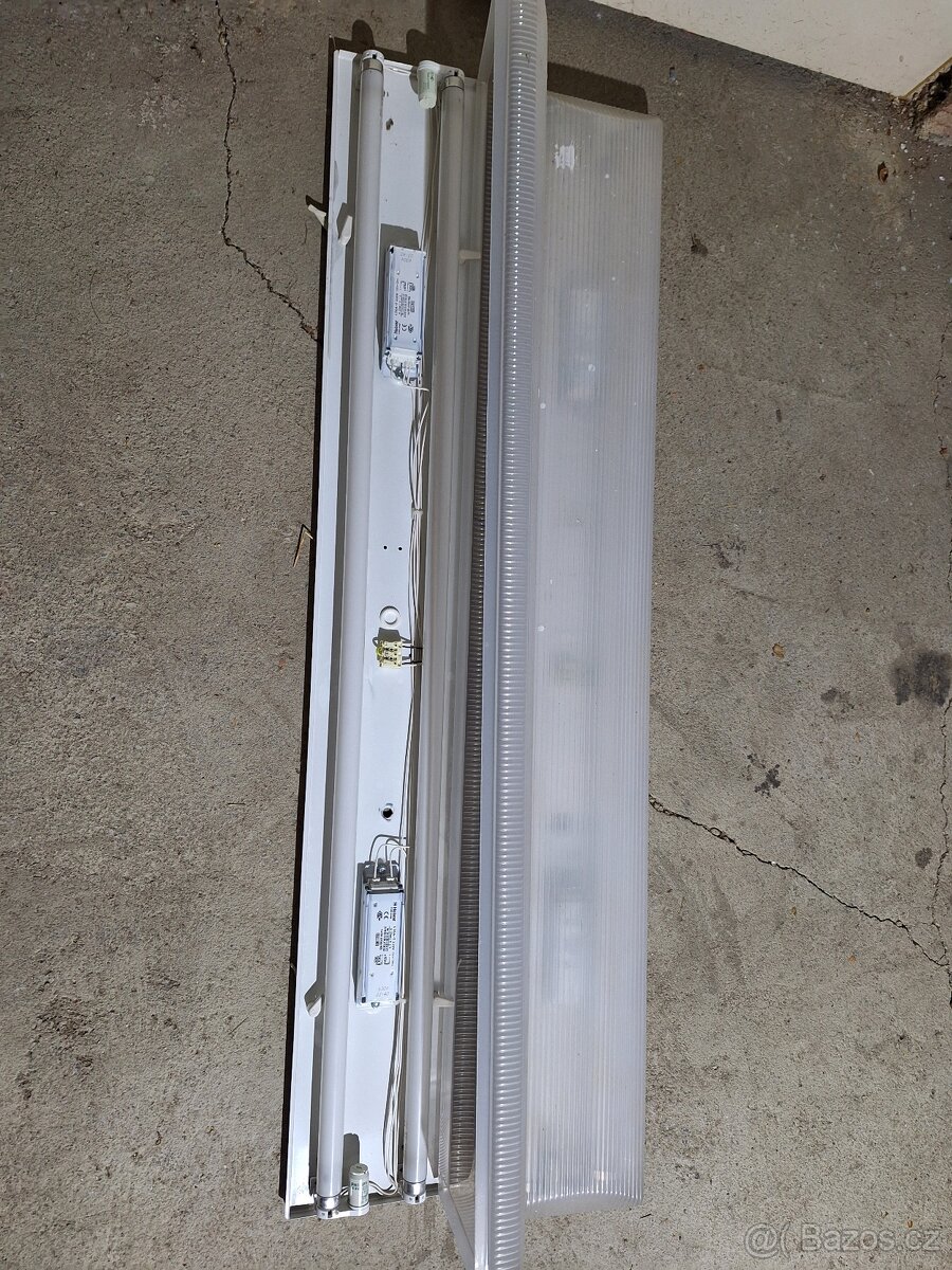 Zářivkové svítidlo - 2