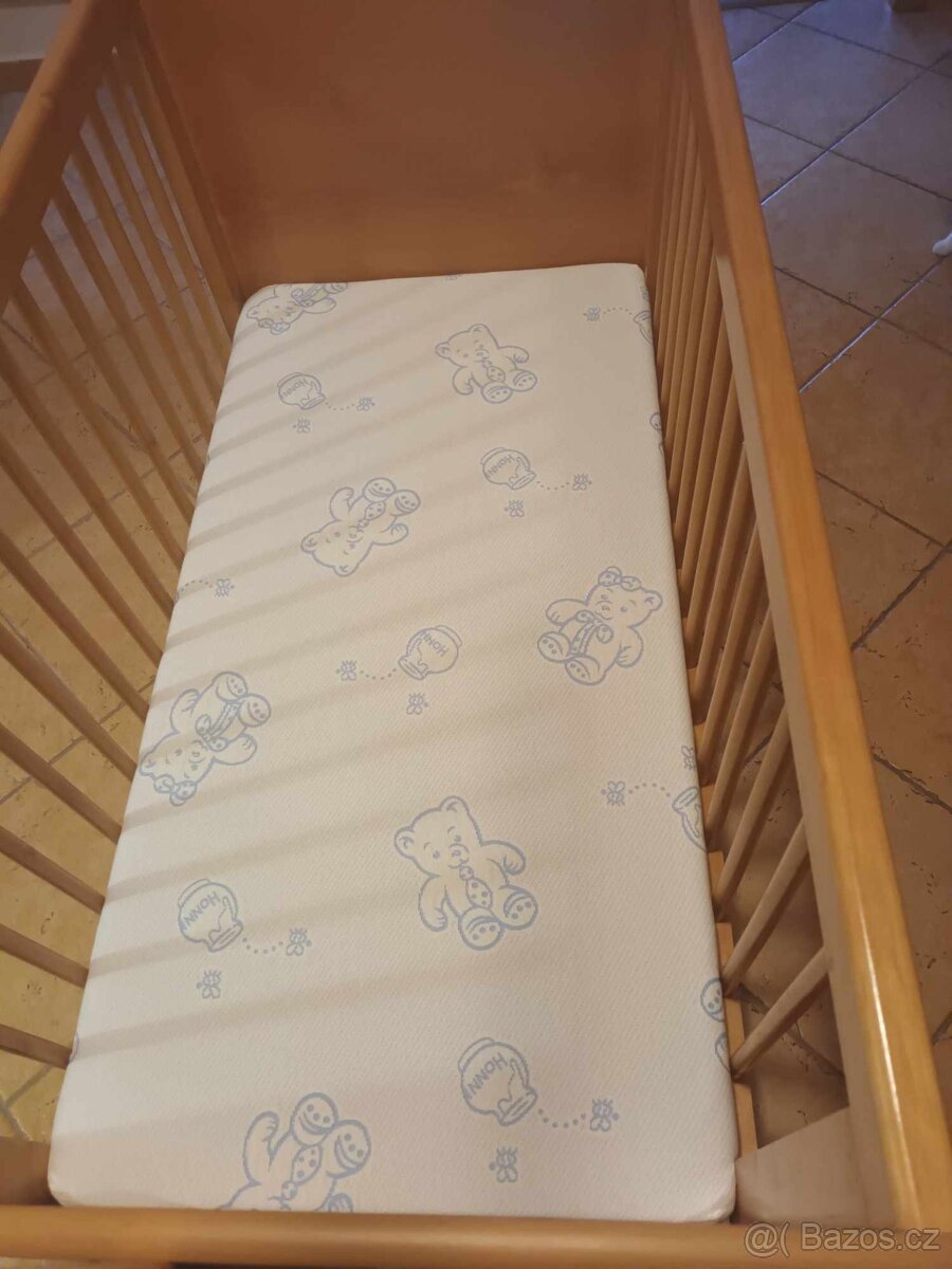 Dětská postýlka - 2