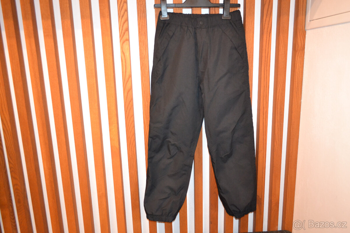 Voděodolné kalhoty zn. H&M vel.140 top stav - 2