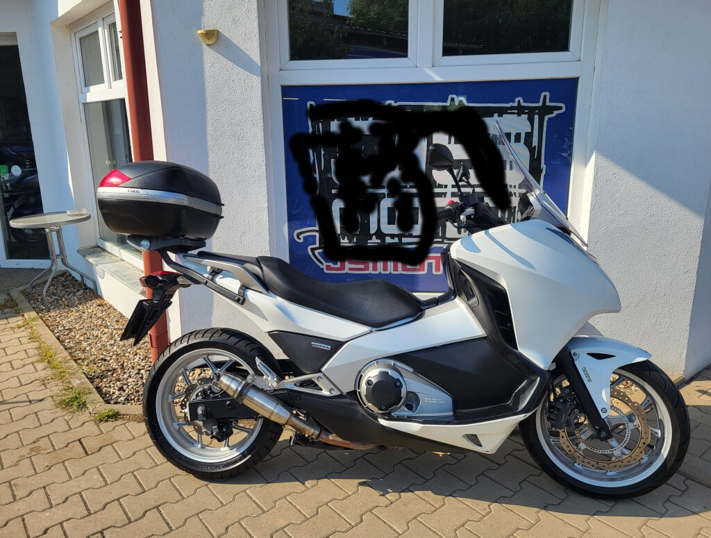 Honda NC700D Integra - 2