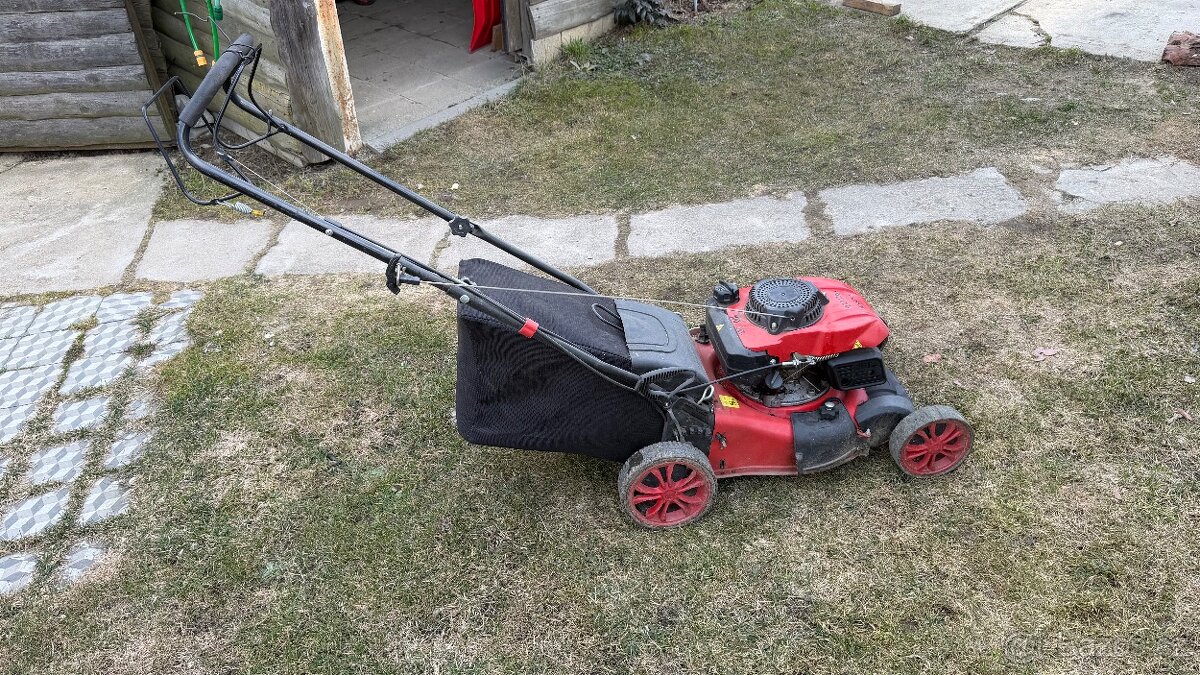 Benzínová sekačka s pojezdem - 2