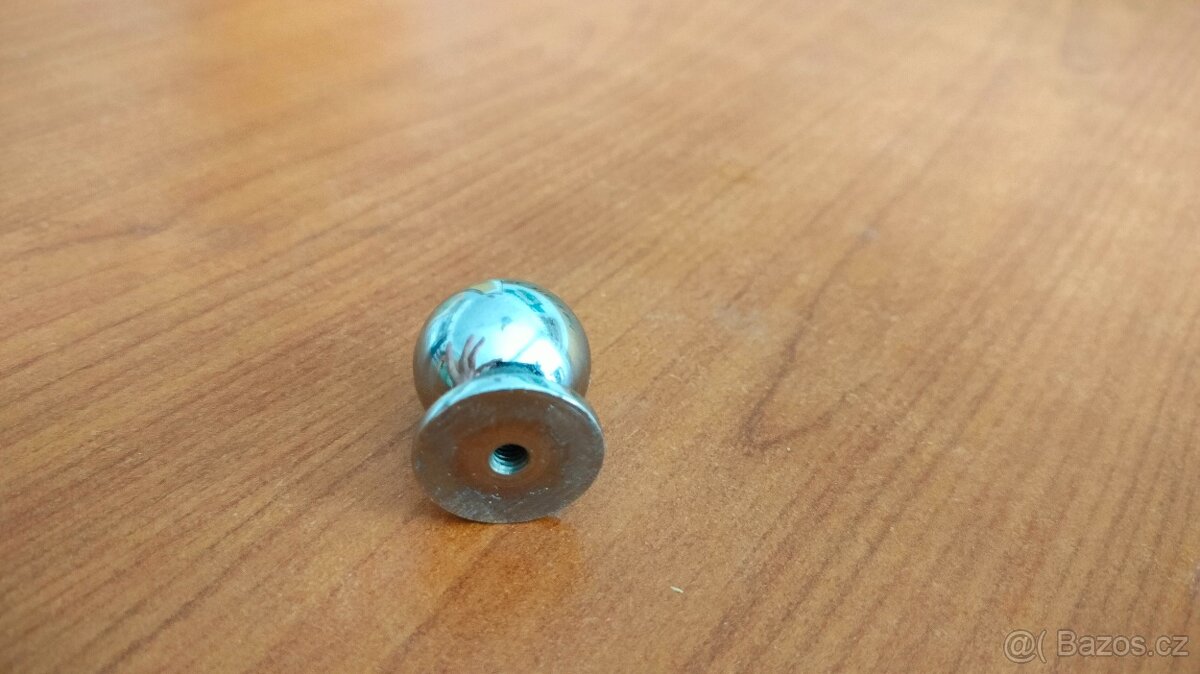 Nerezová úchytka kulatá - 2