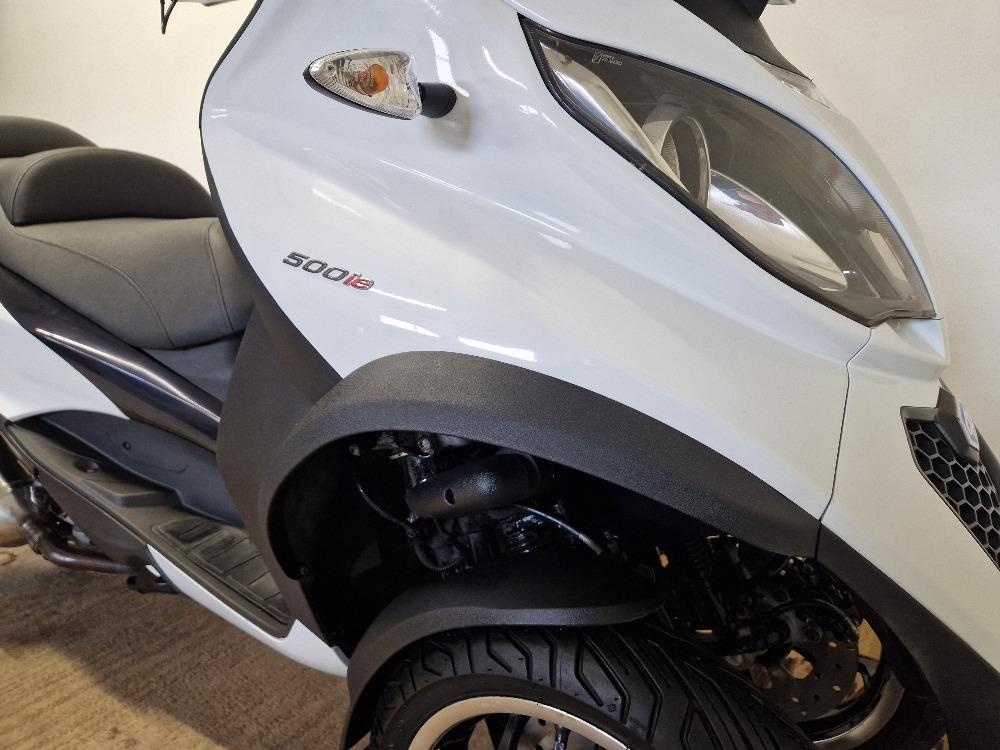 Piaggio MP3 500 ABS LED ESP USB 5/2015 - 2