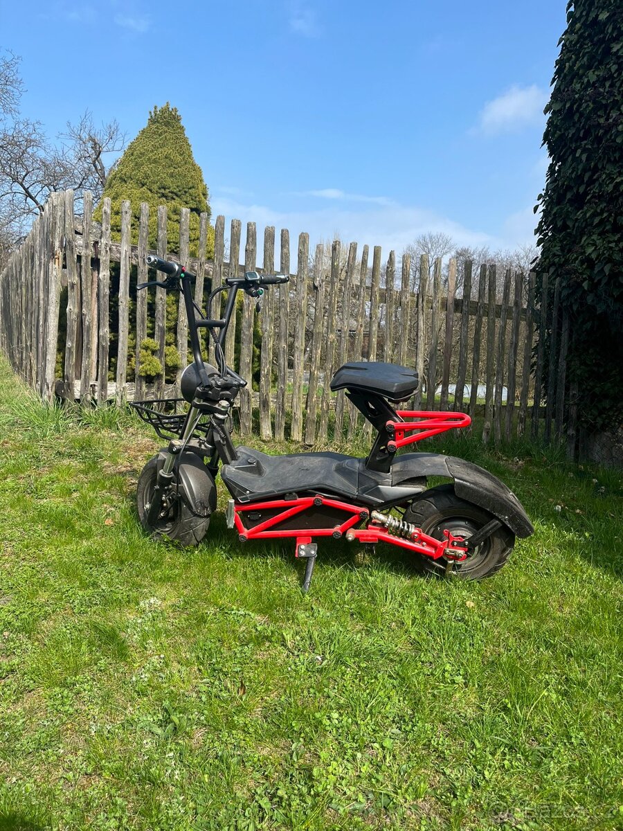 Elektrický moped - 2