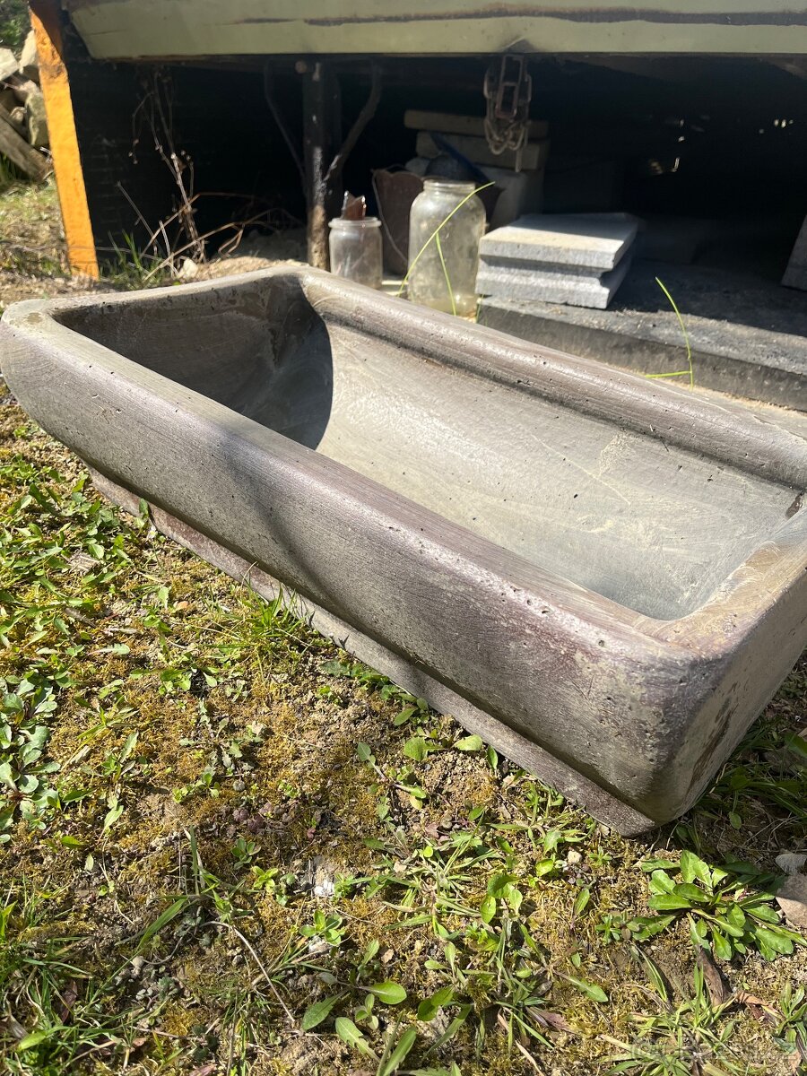 Smaltované koryto - 2