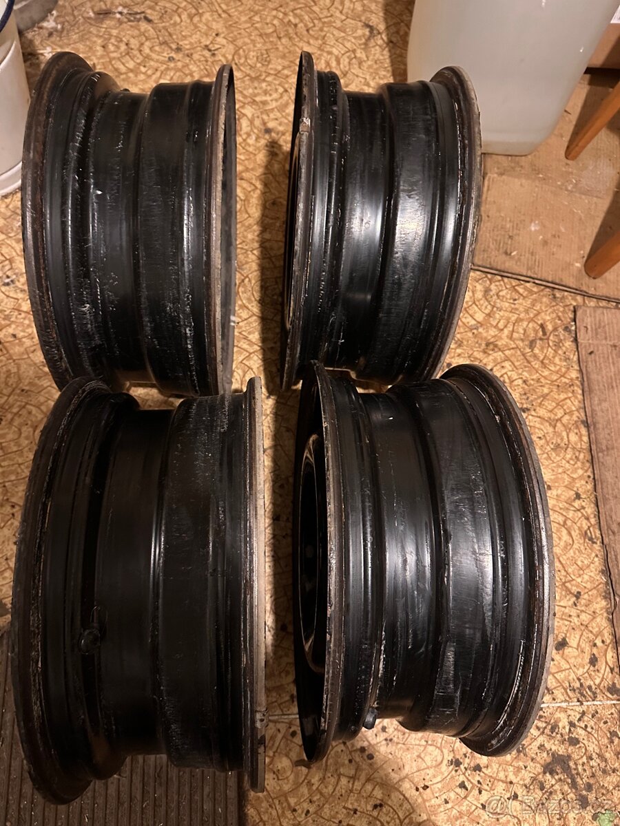 Plechové disky 15 - 2