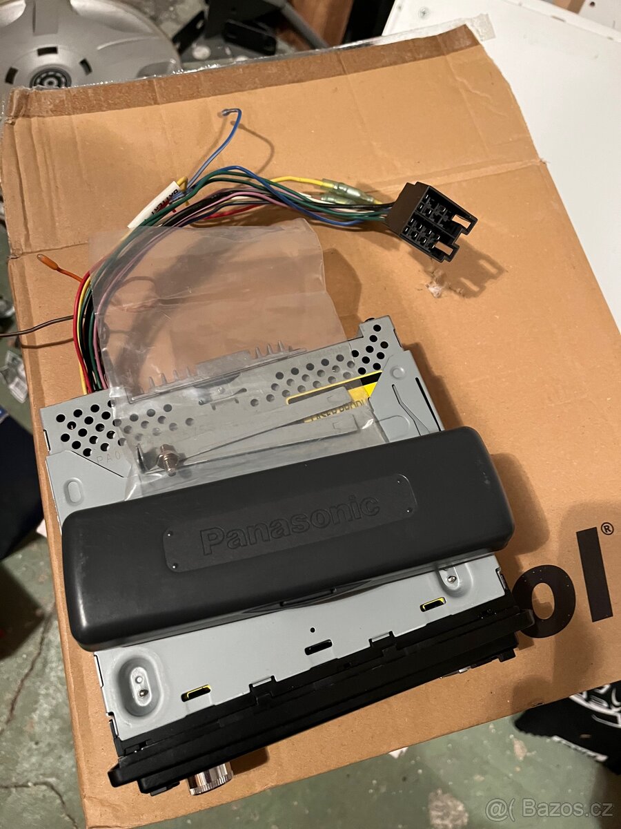 Autorádio Panasonic - 2