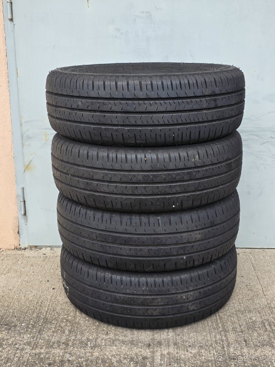 215/70/15 Letní pneumatiky Nexen - 2