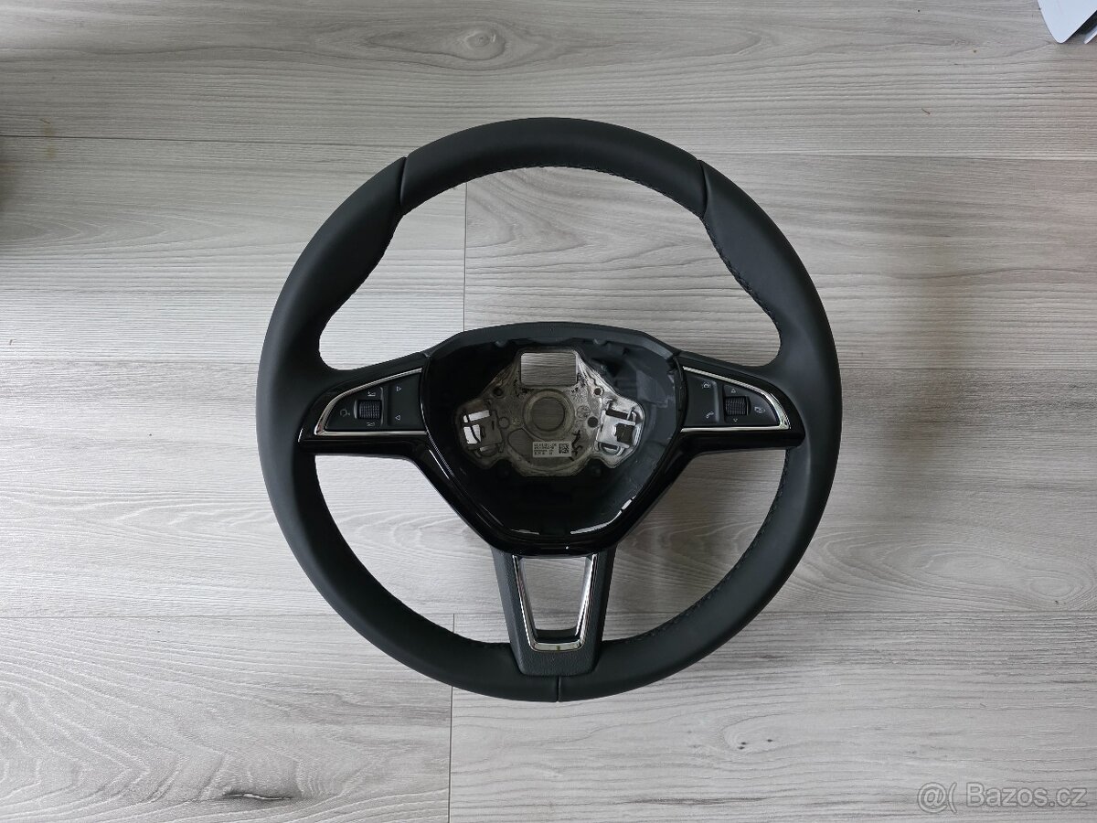 Nový MULTIFUNKČNÍ volant Škoda - 2