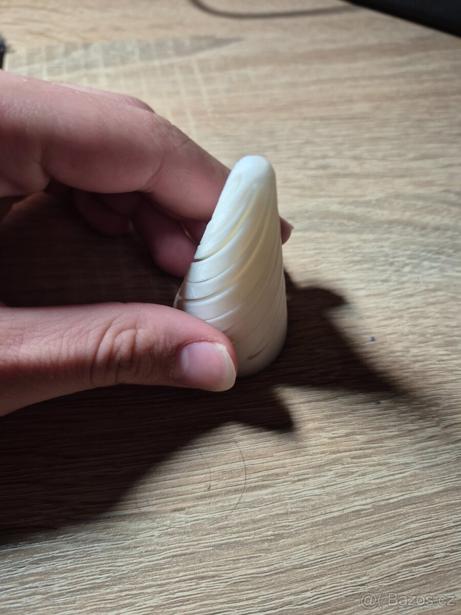 Magická antistresová Fidget spirála (Passthrough Cone) - 2