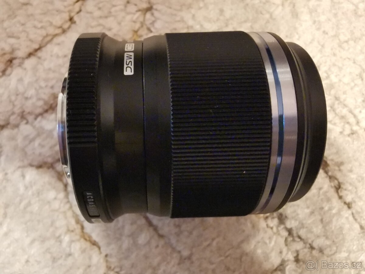 Olympus M.ZUIKO 30 mm f/3.5 Macro. - 2