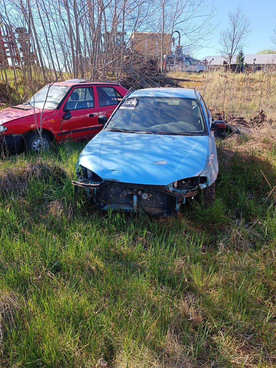 Mitsubishi Colt 1.3 - 2