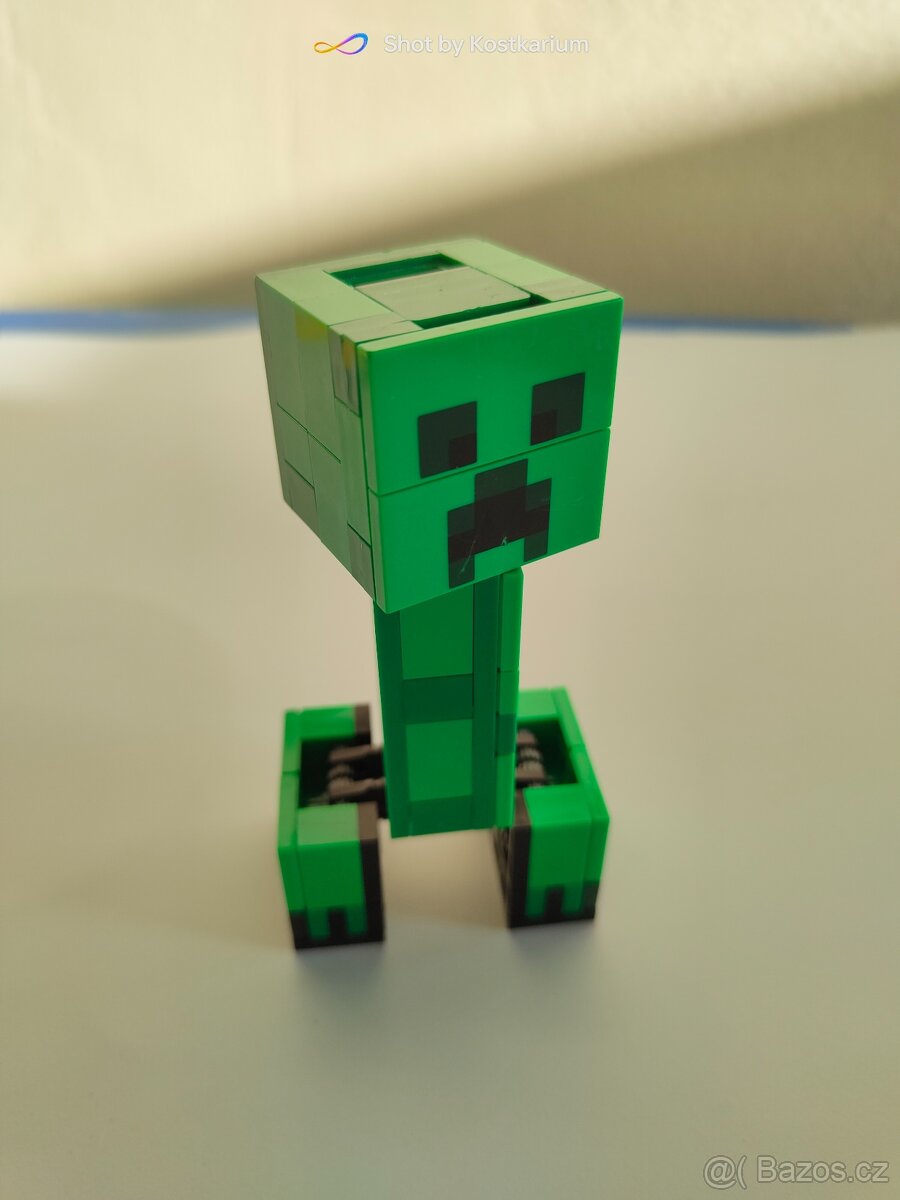 Lego Minecraft set 21156 - 2