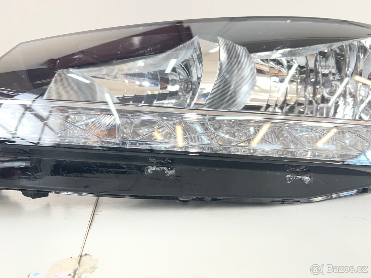 Levé světlo Fabia 3 Facelift halogen - 2
