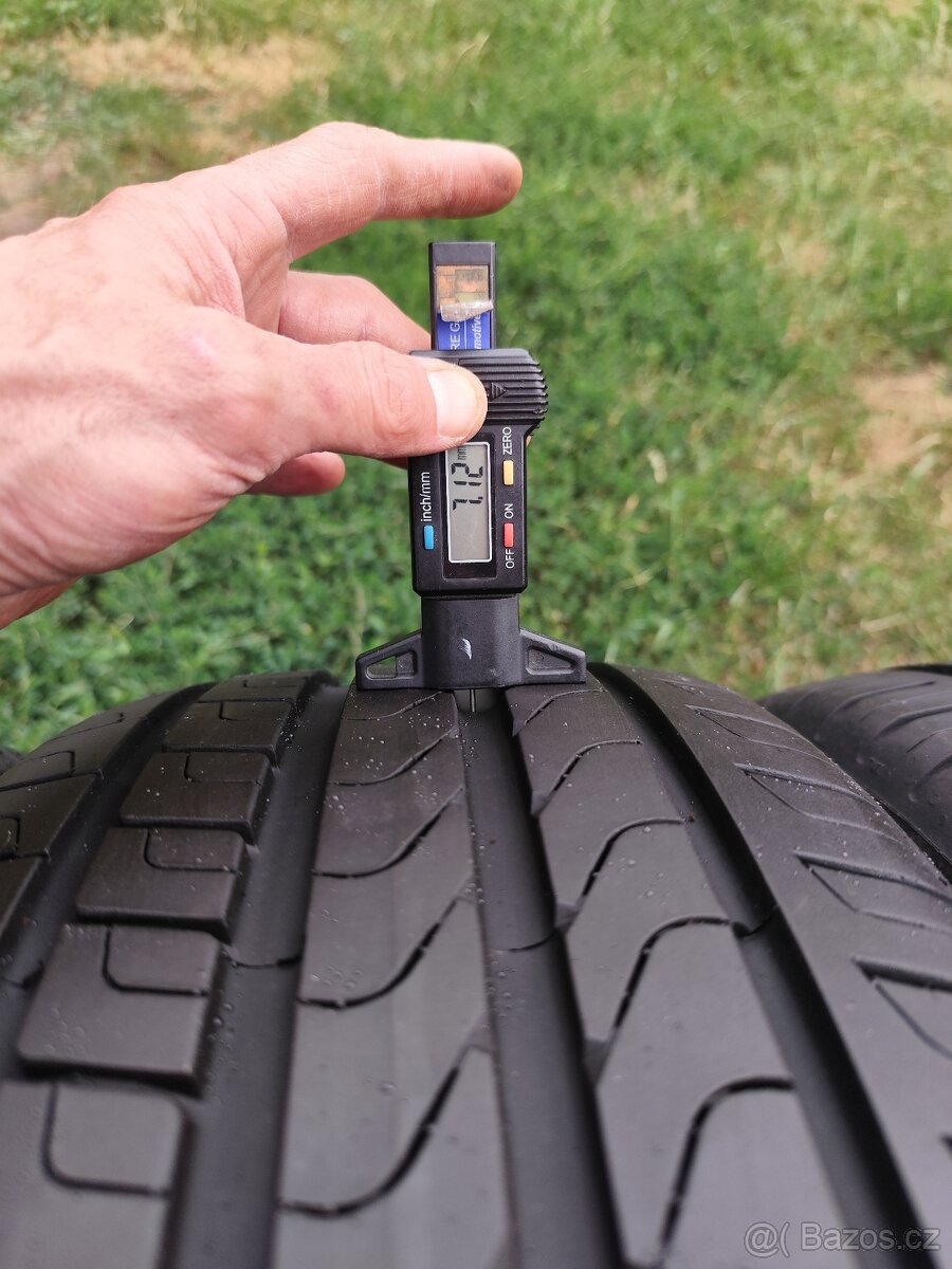 Letní pneu 225/45/17 - 2