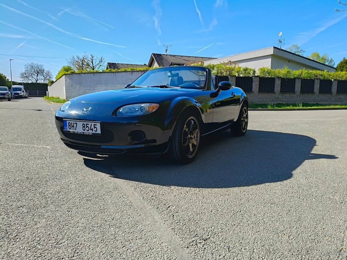 Mazda MX-5 III (NC) - 2