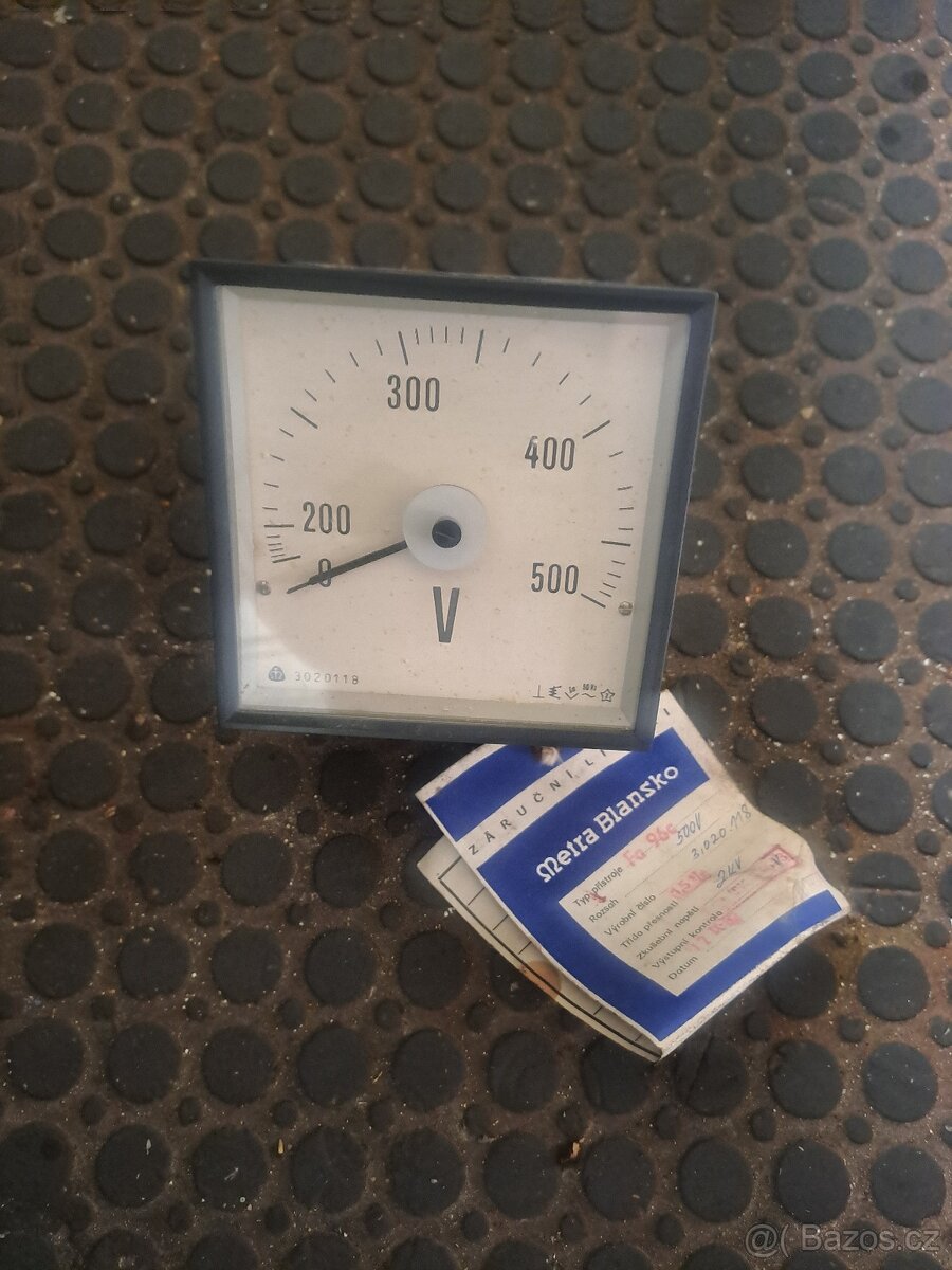 Voltmetr FA 96C 500 V (FA96C) - 2